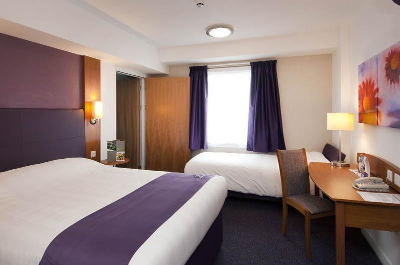 Premier Inn Dundee Centre מראה חיצוני תמונה