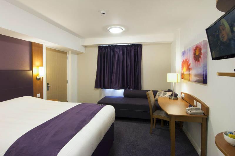 Premier Inn Dundee Centre מראה חיצוני תמונה