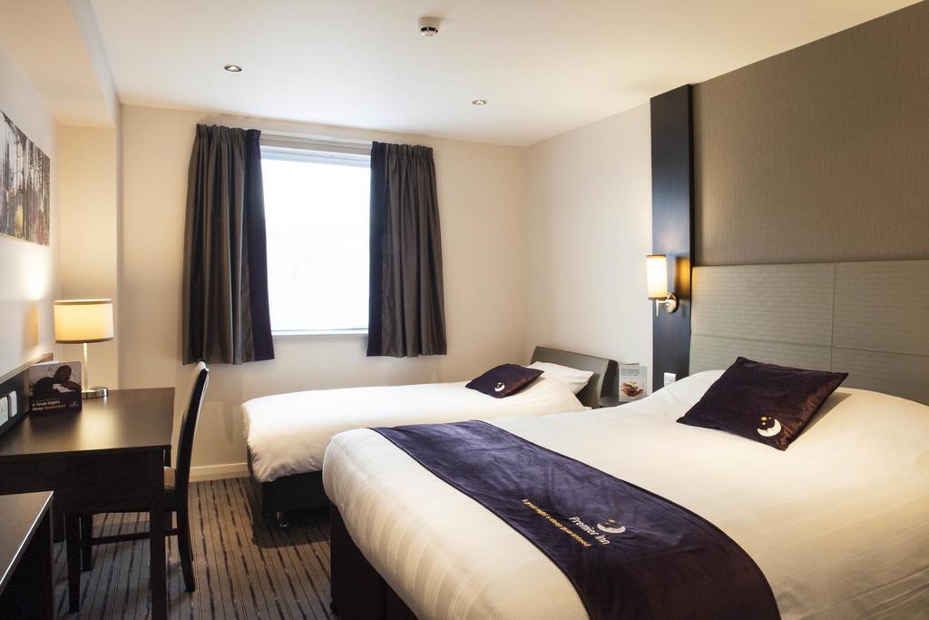 Premier Inn Dundee Centre מראה חיצוני תמונה