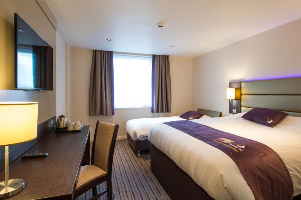 Premier Inn Dundee Centre מראה חיצוני תמונה