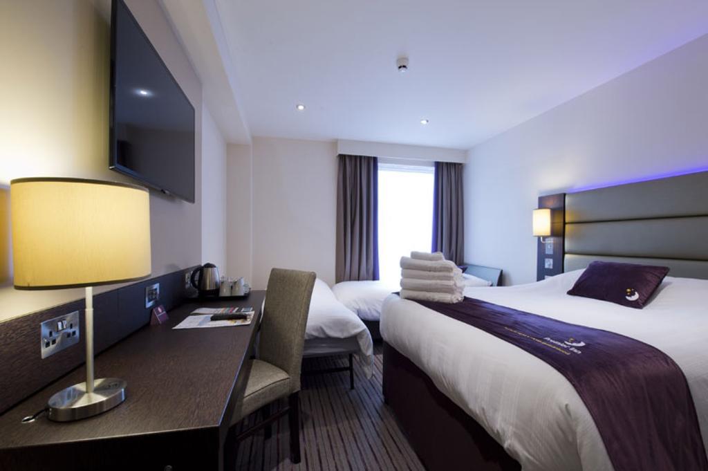 Premier Inn Dundee Centre מראה חיצוני תמונה