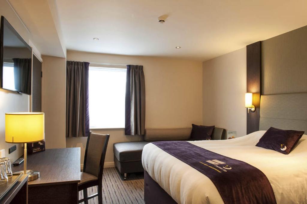 Premier Inn Dundee Centre מראה חיצוני תמונה
