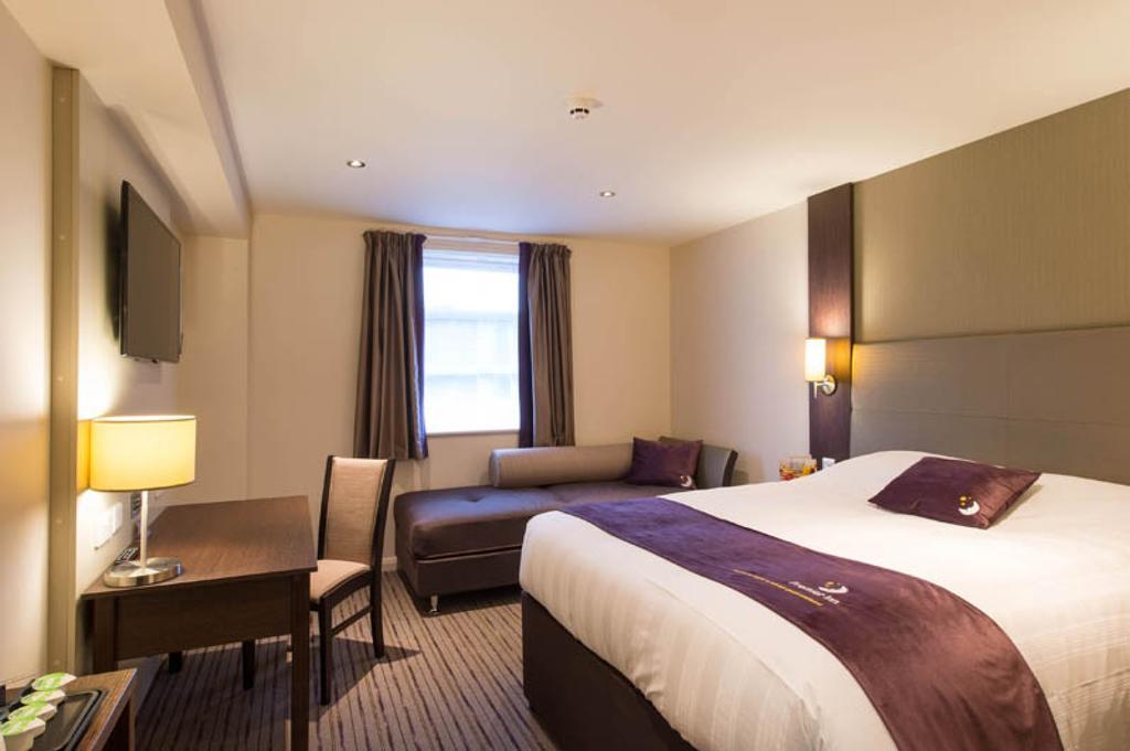 Premier Inn Dundee Centre מראה חיצוני תמונה